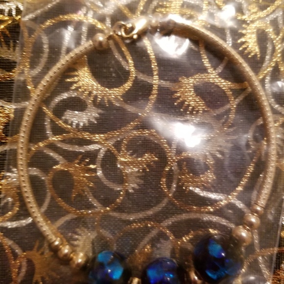 Authentic - Picture 7 of 8